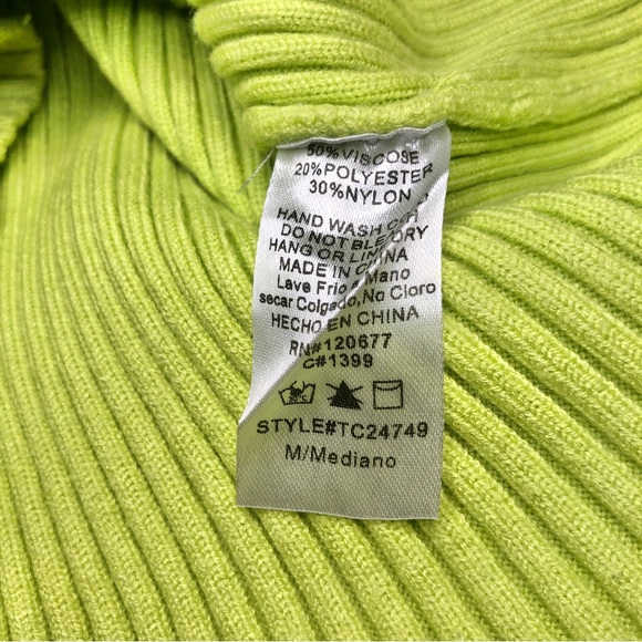 Tictoc Neon Green Ribbed Half Zip Cropped Sweater Size Medium - Picture 8 of 9
